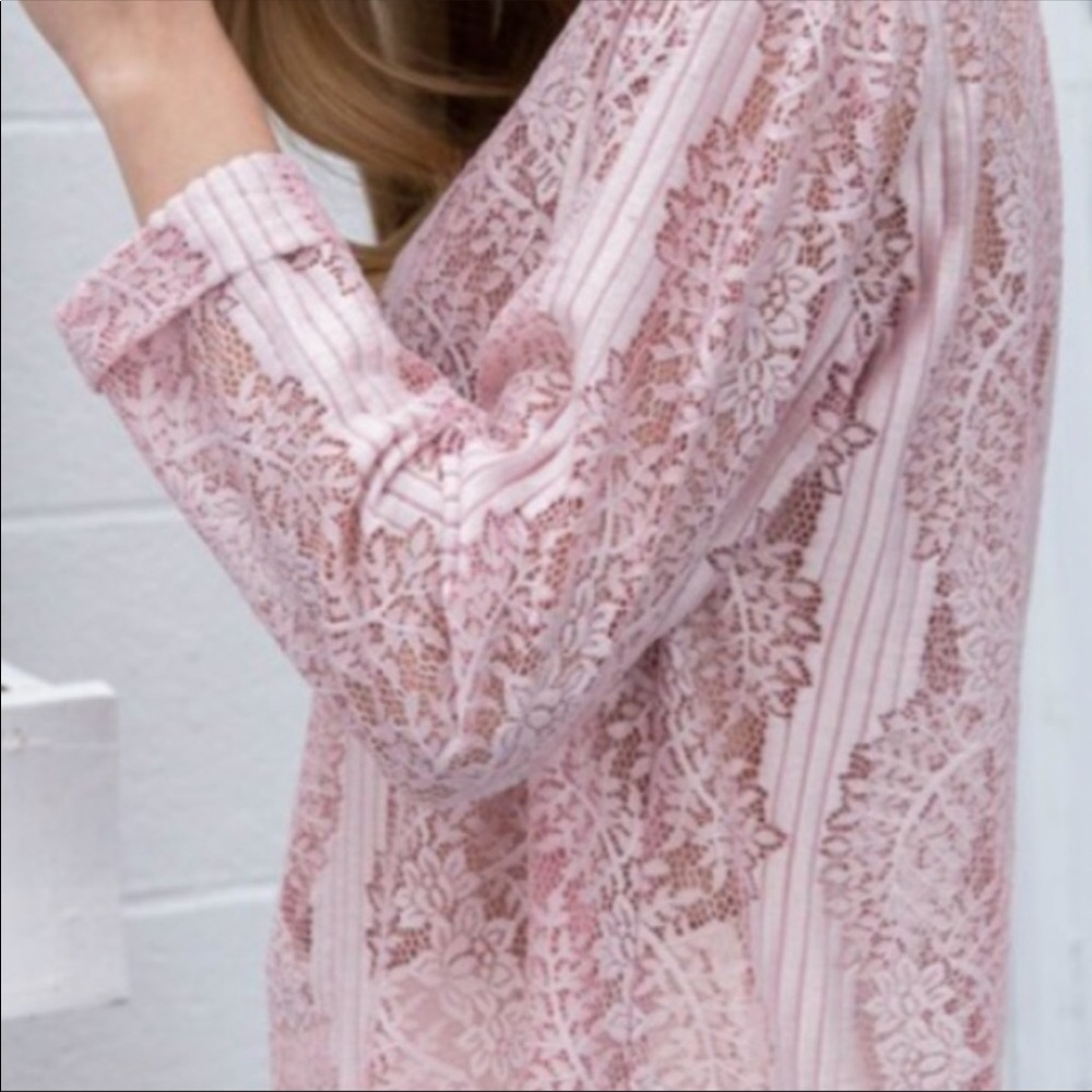 🆕POL Lace Beach Coverup